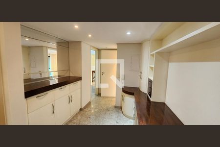 Apartamento para alugar com 200m², 4 quartos e 3 vagasEscritório