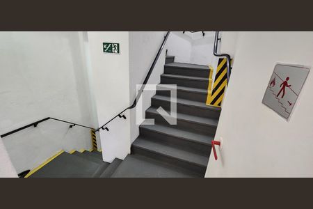 Apartamento para alugar com 200m², 4 quartos e 3 vagasEscada