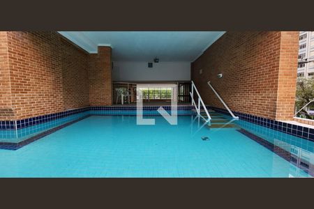 Apartamento para alugar com 200m², 4 quartos e 3 vagasÁrea comum - Piscina