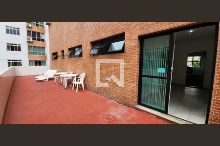 Apartamento para alugar com 200m², 4 quartos e 3 vagasÁrea comum - Piscina