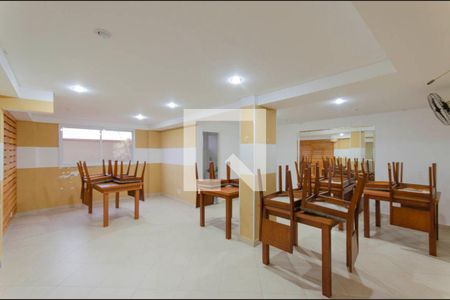 Apartamento para alugar com 50m², 2 quartos e 1 vaga Apartamento para alugar com 50m², 2 quartos e 1 vagaÁrea Comum - Salão de Festas