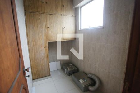 Apartamento à venda com 321m², 6 quartos e 3 vagasQuarto de Serviço