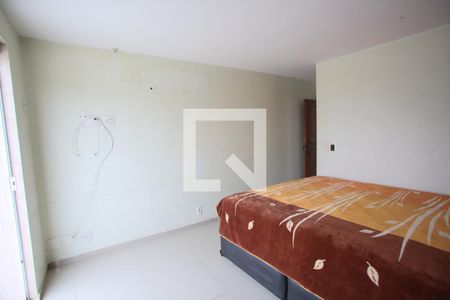 Apartamento à venda com 321m², 6 quartos e 3 vagasQuarto Suíte 2