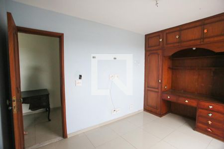 Apartamento à venda com 321m², 6 quartos e 3 vagasQuarto 4