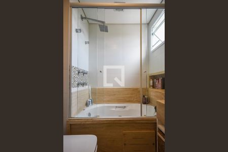 Banheiro de apartamento para alugar com 3 quartos, 124m² em Vila Andrade, São Paulo
