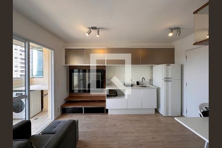 Cozinha de kitnet/studio à venda com 0 quarto, 31m² em Santo Amaro, São Paulo