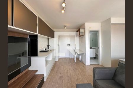 Sala/Cozinha de kitnet/studio à venda com 0 quarto, 31m² em Santo Amaro, São Paulo