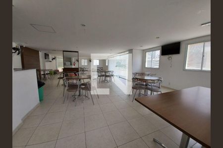 Apartamento à venda com 2 quartos, 52m² em Campestre, São Caetano do Sul