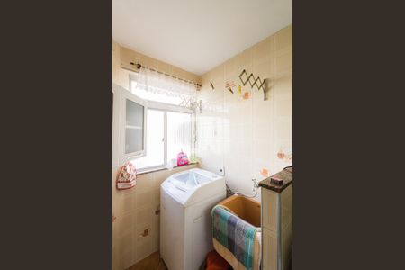 Apartamento à venda com 70m², 3 quartos e 1 vagaÁrea de Serviço