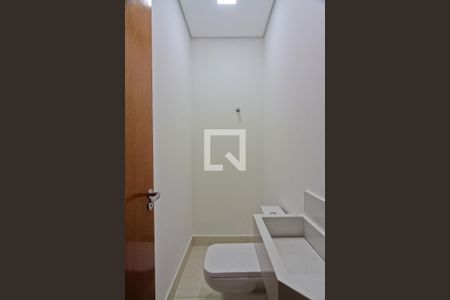Lavabo de casa à venda com 3 quartos, 210m² em Vila Mangalot, São Paulo