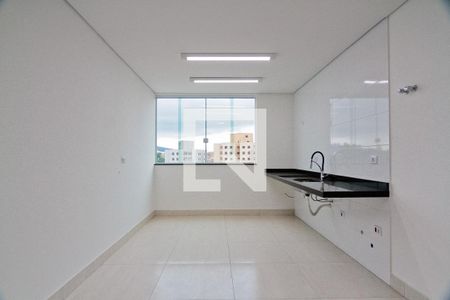 Casa à venda com 210m², 3 quartos e 4 vagas Casa à venda com 210m², 3 quartos e 4 vagasCozinha
