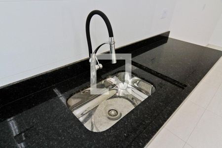 Casa à venda com 210m², 3 quartos e 4 vagas Casa à venda com 210m², 3 quartos e 4 vagasCozinha