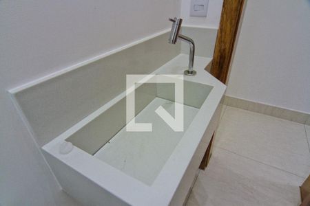 Lavabo de casa à venda com 3 quartos, 210m² em Vila Mangalot, São Paulo