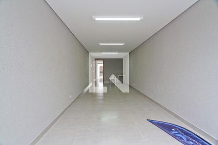 Casa à venda com 210m², 3 quartos e 4 vagas Casa à venda com 210m², 3 quartos e 4 vagasGaragem