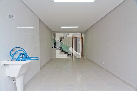 Casa à venda com 210m², 3 quartos e 4 vagas Casa à venda com 210m², 3 quartos e 4 vagasÁrea de Serviço