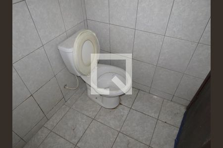 Banheiro (Privada) de casa para alugar com 1 quarto, 40m² em Vila Pereira Cerca, São Paulo