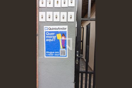 Casa para alugar com 40m², 1 quarto e sem vaga Casa para alugar com 40m², 1 quarto e sem vagaPlaca de Anuncio