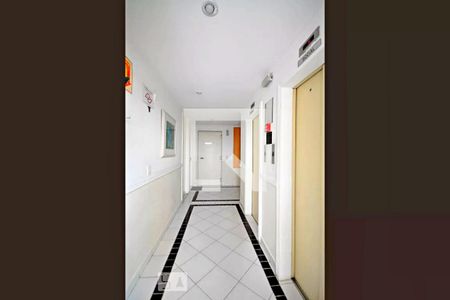 Apartamento para alugar com 54m², 2 quartos e 2 vagasHall social