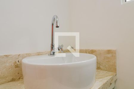 Apartamento para alugar com 54m², 2 quartos e 2 vagasBanheiro