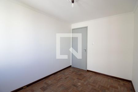 Quarto 1 de apartamento à venda com 2 quartos, 56m² em Jardim Europa, Porto Alegre