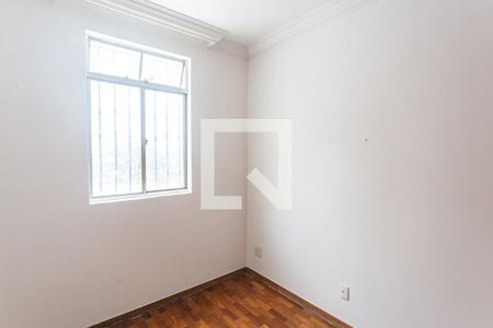Apartamento à venda com 74m², 3 quartos e 1 vaga Apartamento à venda com 74m², 3 quartos e 1 vagaQuarto 2