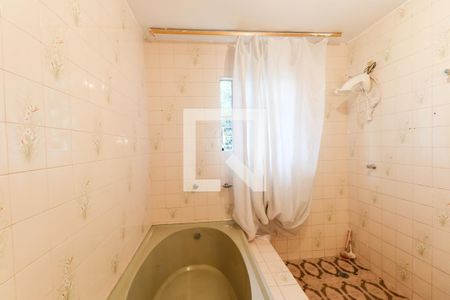 Casa para alugar com 170m², 3 quartos e 4 vagasBanheiro da Suíte