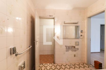 Casa para alugar com 170m², 3 quartos e 4 vagasBanheiro da Suíte