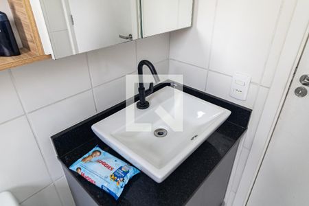 Apartamento para alugar com 52m², 2 quartos e 1 vaga Apartamento para alugar com 52m², 2 quartos e 1 vagaBanheiro