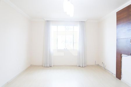 Casa de condomínio à venda com 580m², 4 quartos e 5 vagassuite