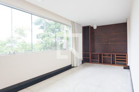 Casa de condomínio à venda com 580m², 4 quartos e 5 vagasquarto 3