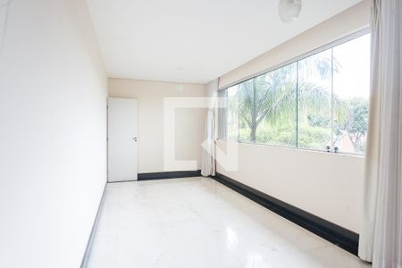 Casa de condomínio à venda com 580m², 4 quartos e 5 vagasquarto 3