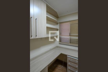 Apartamento à venda com 70m², 3 quartos e 2 vagasQuarto 3