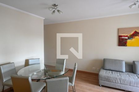 Sala de apartamento para alugar com 3 quartos, 70m² em Saúde, São Paulo