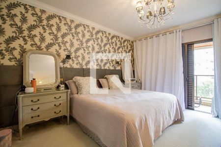 Apartamento à venda com 276m², 4 quartos e 4 vagasSuíte 4