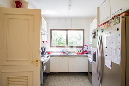 Apartamento à venda com 276m², 4 quartos e 4 vagasCozinha