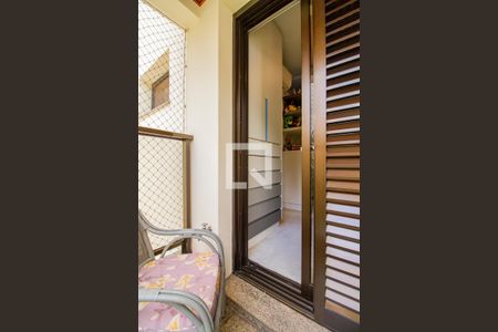 Apartamento à venda com 276m², 4 quartos e 4 vagasVaranda da Suíte 3