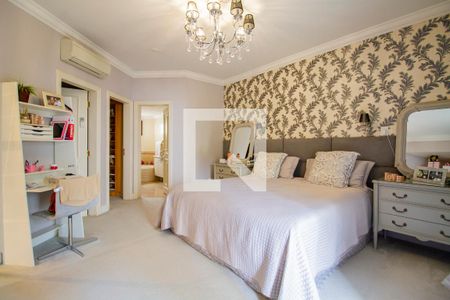 Apartamento à venda com 276m², 4 quartos e 4 vagasSuíte 4