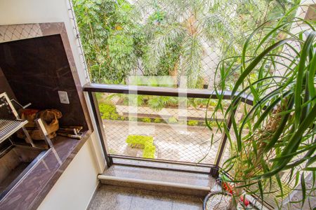 Apartamento à venda com 276m², 4 quartos e 4 vagasChurrasqueira