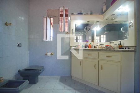 Casa para alugar com 720m², 4 quartos e 14 vagasBanheiro da Suíte