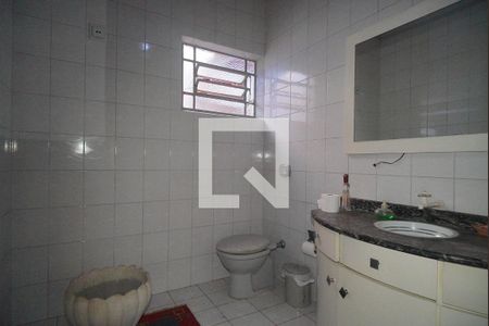 Casa para alugar com 720m², 4 quartos e 14 vagasBanheiro 2