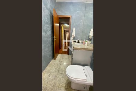 Apartamento à venda com 420m², 4 quartos e 4 vagas Apartamento à venda com 420m², 4 quartos e 4 vagasBanheiro Social