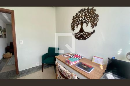 Apartamento à venda com 420m², 4 quartos e 4 vagas Apartamento à venda com 420m², 4 quartos e 4 vagasQuarto