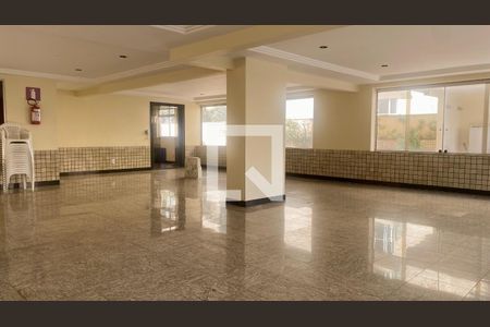 Apartamento à venda com 420m², 4 quartos e 4 vagas Apartamento à venda com 420m², 4 quartos e 4 vagasÁrea comum - Salão de festas