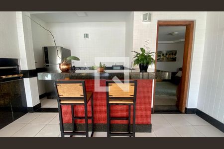 Apartamento à venda com 420m², 4 quartos e 4 vagas Apartamento à venda com 420m², 4 quartos e 4 vagasVaranda gourmet