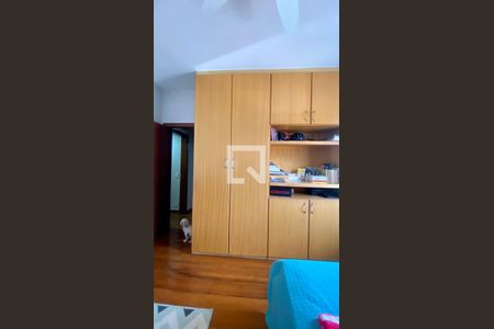 Apartamento à venda com 420m², 4 quartos e 4 vagas Apartamento à venda com 420m², 4 quartos e 4 vagasQuarto