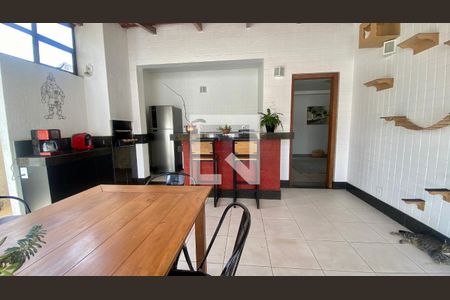 Apartamento à venda com 420m², 4 quartos e 4 vagas Apartamento à venda com 420m², 4 quartos e 4 vagasVaranda gourmet