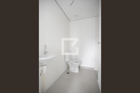 Apartamento para alugar com 36m², 2 quartos e sem vagaBanheiro