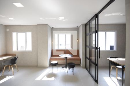 Apartamento para alugar com 36m², 2 quartos e sem vagaCoworking