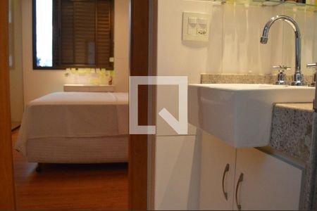 Banheiro da Suíte de apartamento à venda com 3 quartos, 95m² em Gutierrez, Belo Horizonte