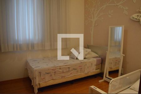 Apartamento à venda com 95m², 3 quartos e 3 vagasQuarto 2